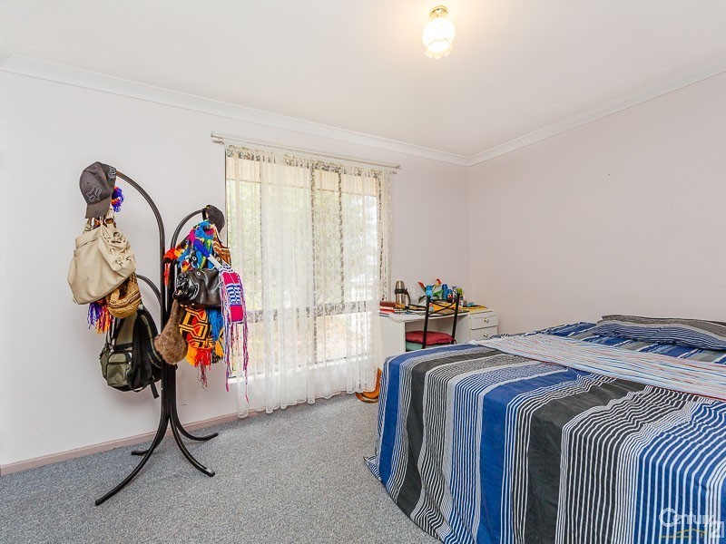8 Dene Court, Gosnells WA 6110