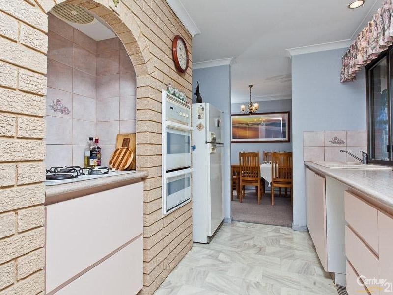 76 Shillington Way, Thornlie WA 6108