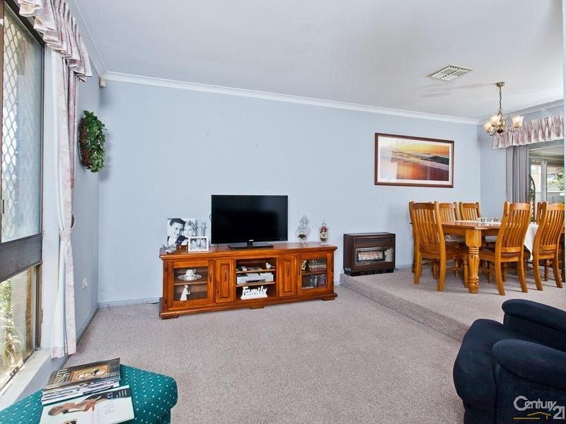 76 Shillington Way, Thornlie WA 6108