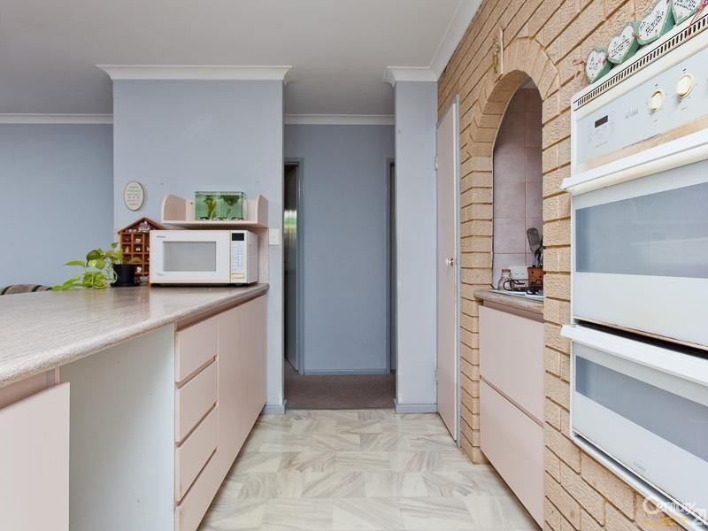 76 Shillington Way, Thornlie WA 6108