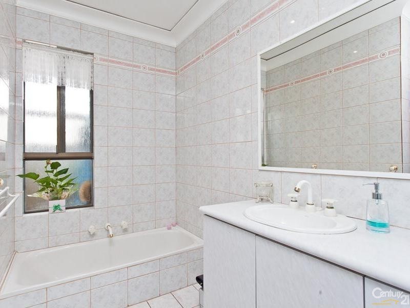 76 Shillington Way, Thornlie WA 6108