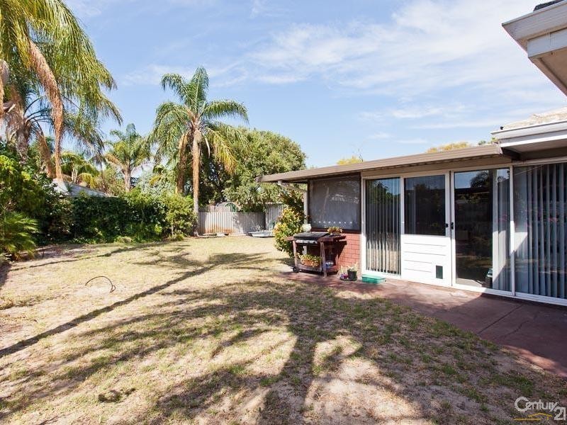 76 Shillington Way, Thornlie WA 6108
