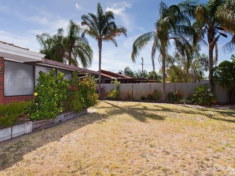 76 Shillington Way, Thornlie WA 6108