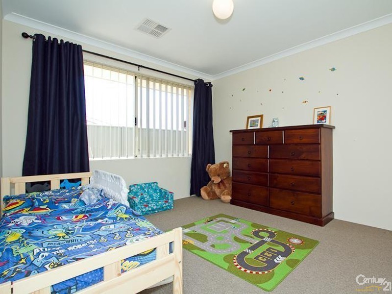 6 Hoffman Way, Byford WA 6122