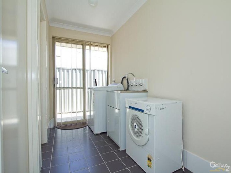 6 Hoffman Way, Byford WA 6122