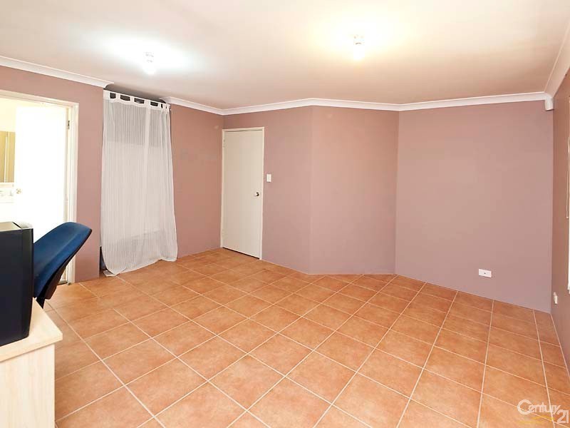 24 Nunney Road, Orelia WA 6167