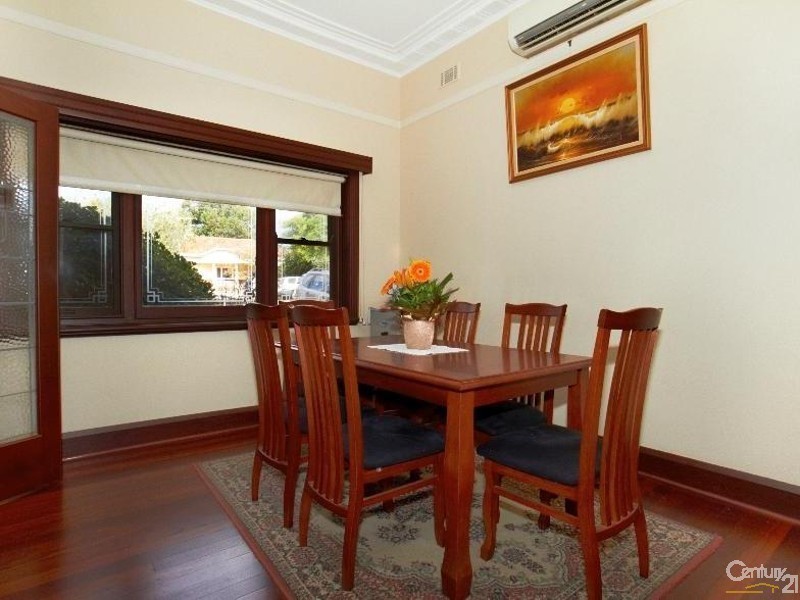 15 Hornsey Road, Floreat WA 6014