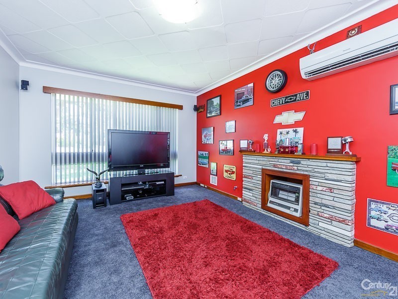 31 Avonlee Road, Armadale WA 6112