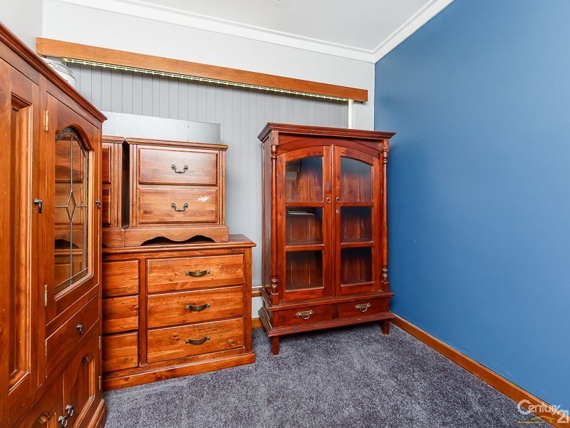 31 Avonlee Road, Armadale WA 6112