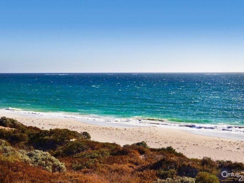 114  Ocean Drive, Quinns Rocks WA 6030