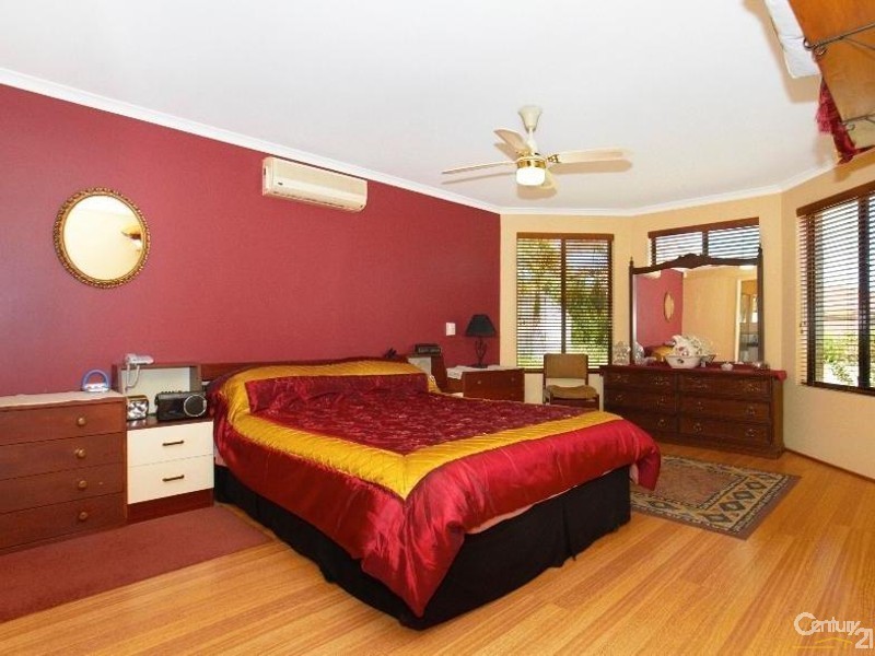 19  Draycott Loop, Canning Vale WA 6155