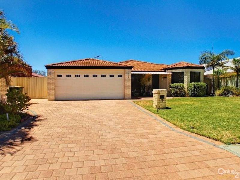 19  Draycott Loop, Canning Vale WA 6155