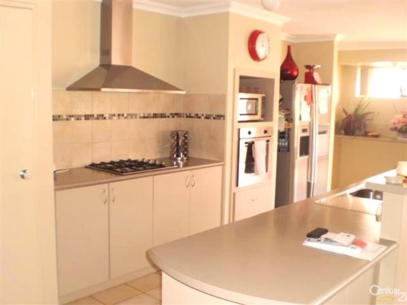 22 Kumarina Drive, Secret Harbour WA 6173