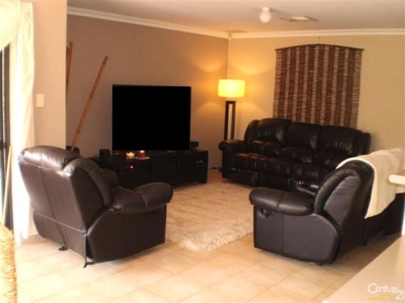 22 Kumarina Drive, Secret Harbour WA 6173