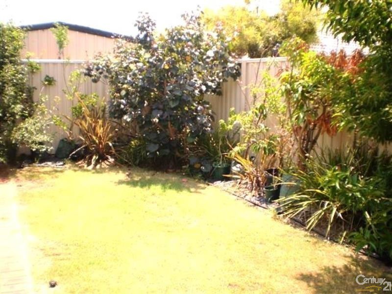 22 Kumarina Drive, Secret Harbour WA 6173