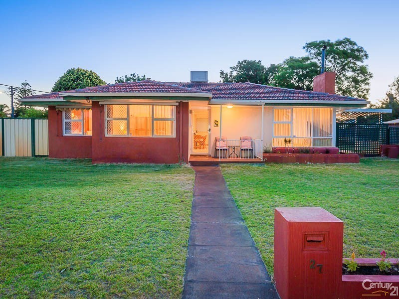 27 Cranwell Street, Thornlie WA 6108