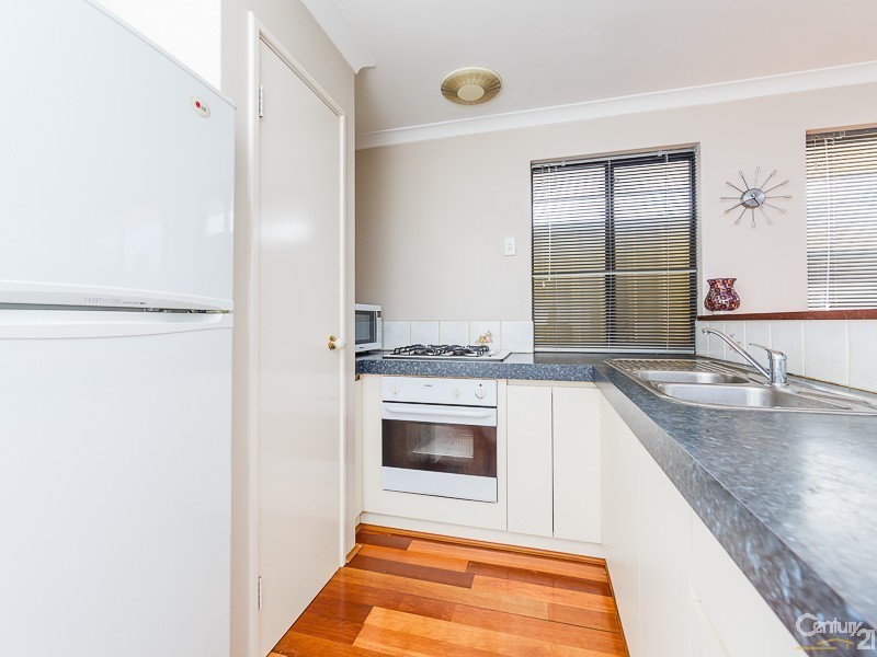 23 St John Road, Wattle Grove WA 6107