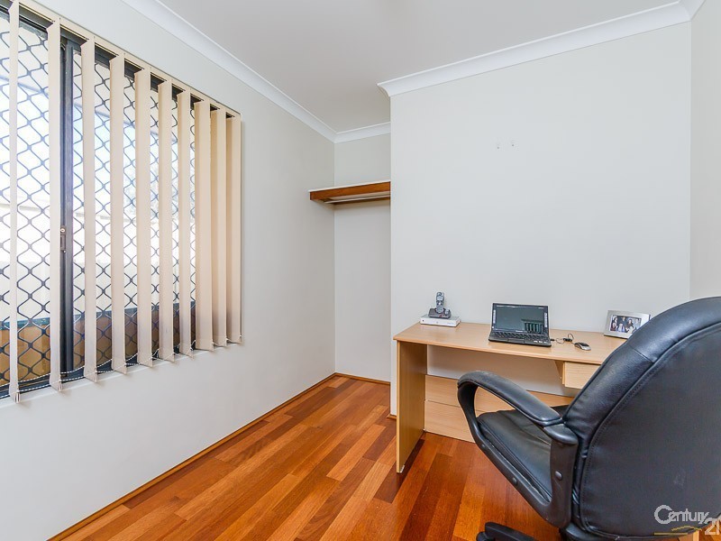 23 St John Road, Wattle Grove WA 6107