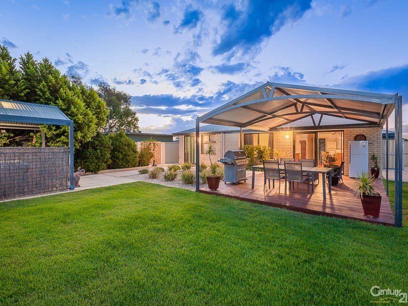 23 St John Road, Wattle Grove WA 6107