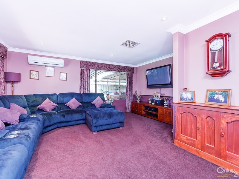 12 Snook Place, Seville Grove WA 6112