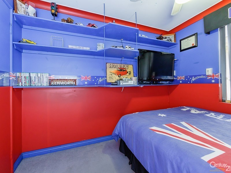 12 Snook Place, Seville Grove WA 6112