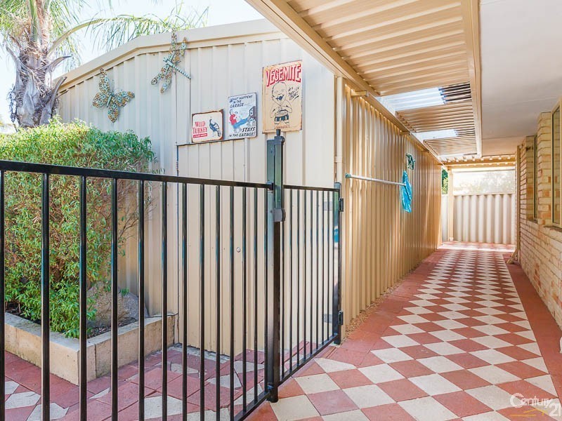 12 Snook Place, Seville Grove WA 6112