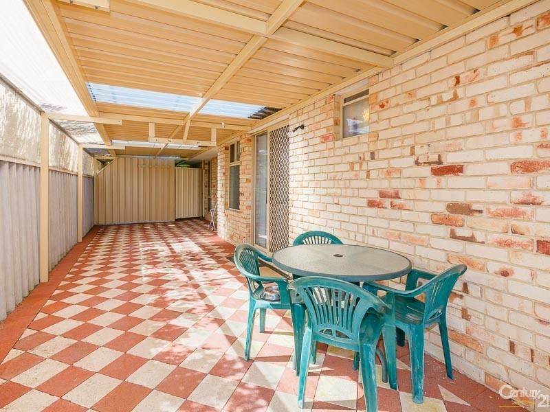 12 Snook Place, Seville Grove WA 6112