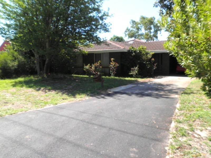 32 Albatross Pass, Willetton WA 6155