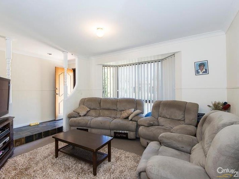 81 Grenadier Drive, Thornlie WA 6108