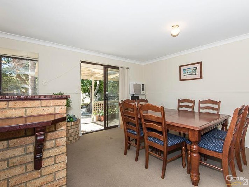 81 Grenadier Drive, Thornlie WA 6108