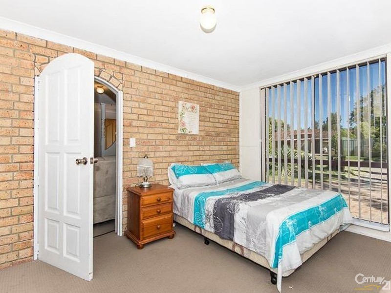 81 Grenadier Drive, Thornlie WA 6108