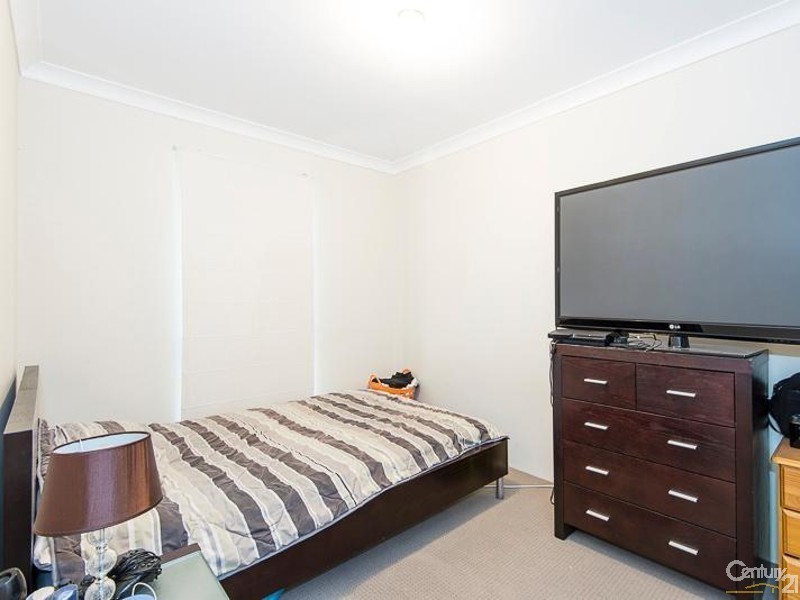 81 Grenadier Drive, Thornlie WA 6108