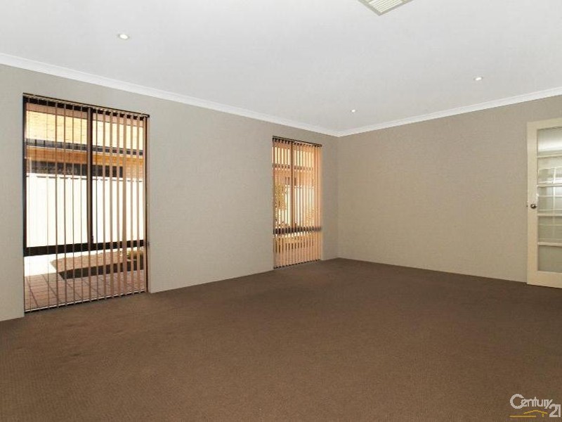 44 Tarradee Circuit, Thornlie WA 6108