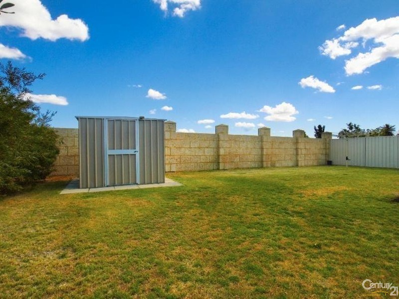44 Tarradee Circuit, Thornlie WA 6108