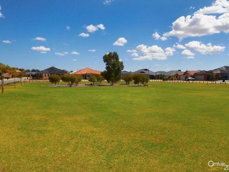 44 Tarradee Circuit, Thornlie WA 6108