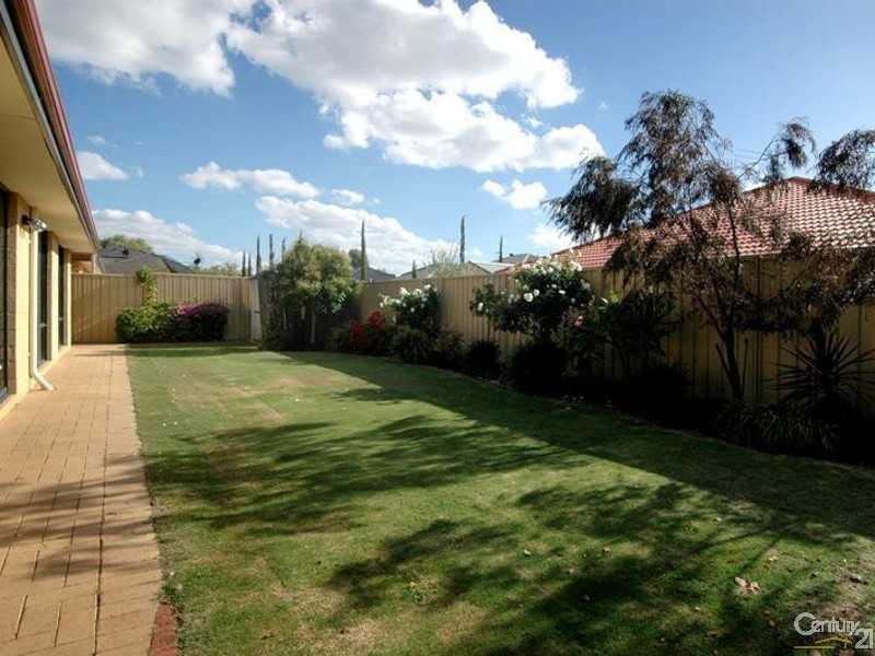 23 Figtree Drive, Canning Vale WA 6155