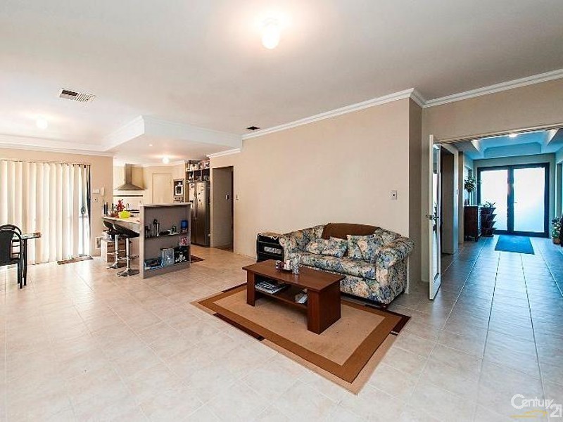 9 Moombaki Avenue, Bertram WA 6167