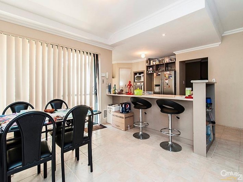 9 Moombaki Avenue, Bertram WA 6167