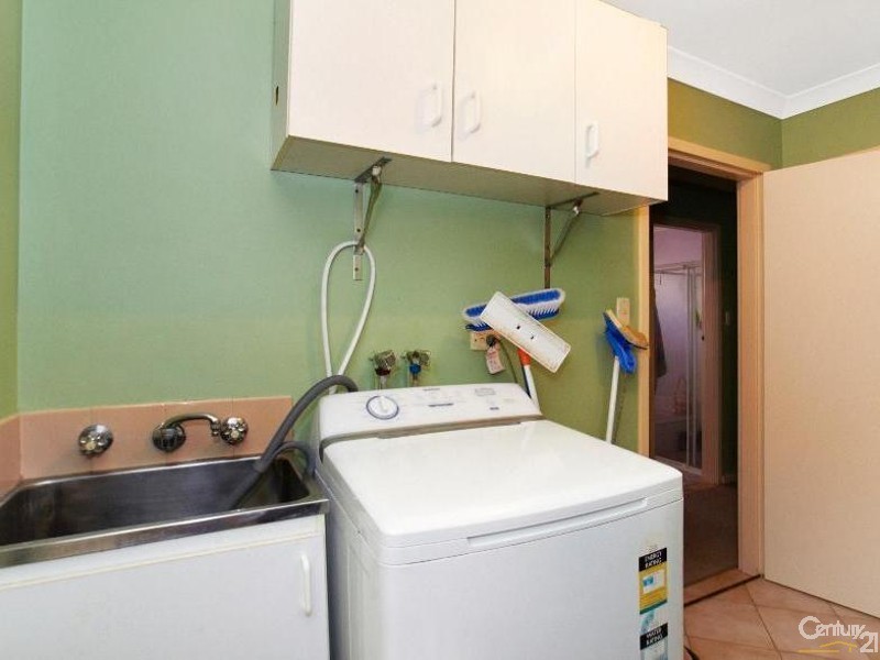 53 Lester Drive, Thornlie WA 6108