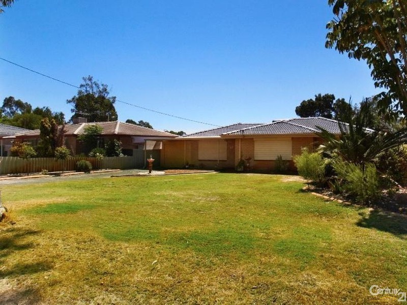 53 Lester Drive, Thornlie WA 6108