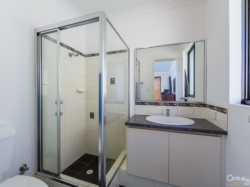 21 Merida Turn, Seville Grove WA 6112