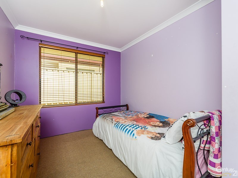 21 Merida Turn, Seville Grove WA 6112