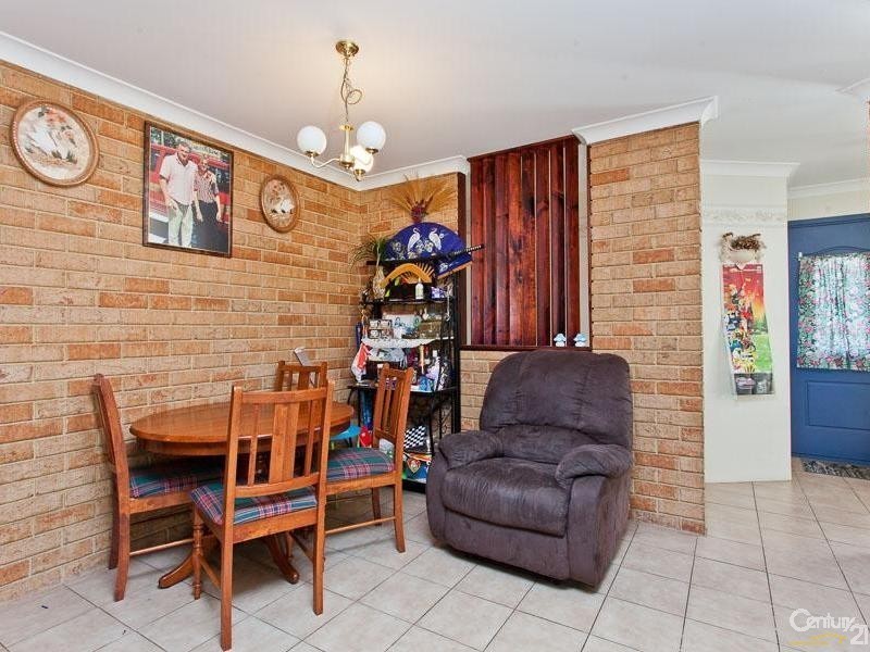 8 Petrel Court, Huntingdale WA 6110