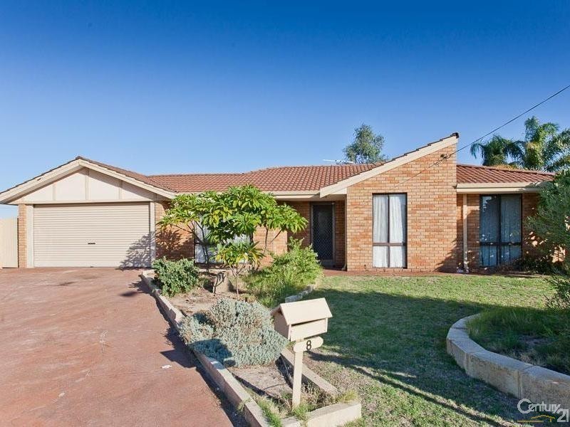 8 Petrel Court, Huntingdale WA 6110