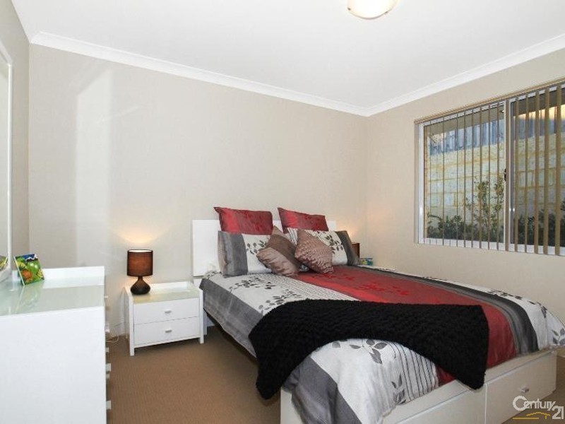 72 Beachside Parade, Yanchep WA 6035