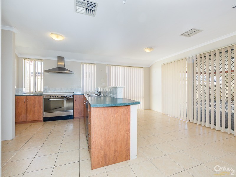 12 Levis Drive, Canning Vale WA 6155