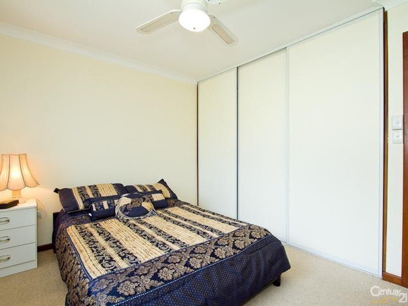 14 Hume Road, Thornlie WA 6108