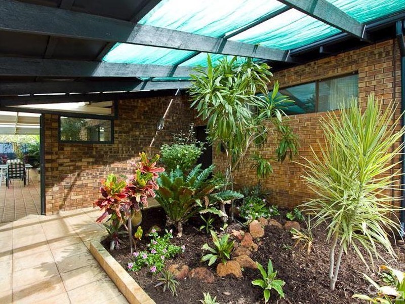 14 Hume Road, Thornlie WA 6108