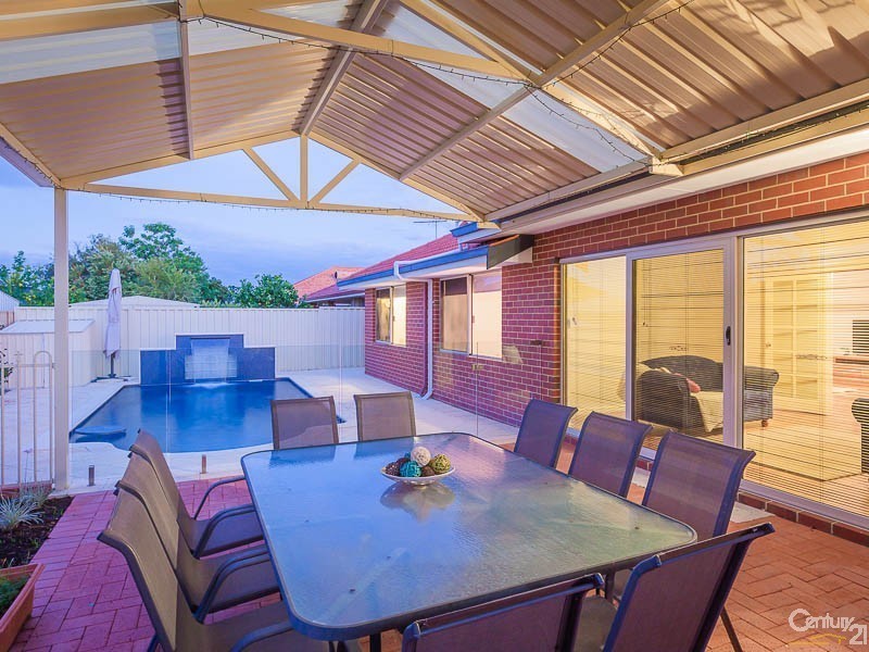 9 Calley Way, Canning Vale WA 6155