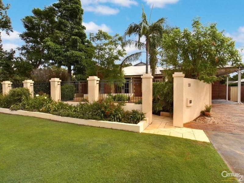 19 Monota Avenue, Shelley WA 6148